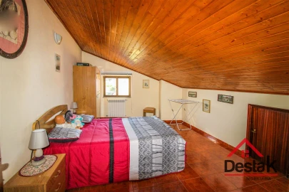 Moradia T3 para Venda em Povolide