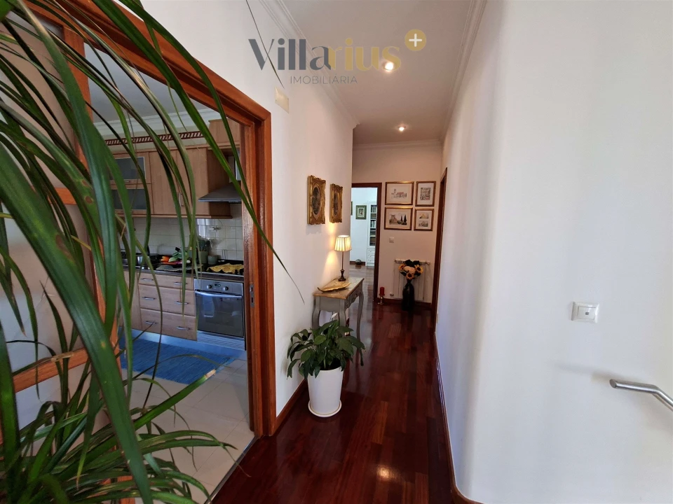 Moradia T3 para Venda em São João Baptista e Santa Maria dos Olivais Foto 48
