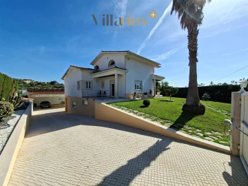Moradia T3 para Venda em São João Baptista e Santa Maria dos Olivais