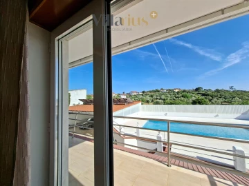 Moradia T3 para Venda em São João Baptista e Santa Maria dos Olivais