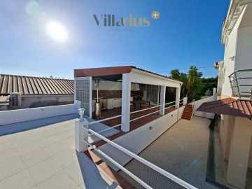 Moradia T3 para Venda em São João Baptista e Santa Maria dos Olivais