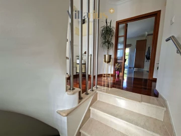 Moradia T3 para Venda em São João Baptista e Santa Maria dos Olivais