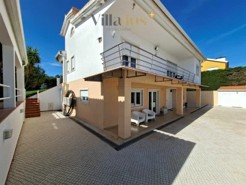 Moradia T3 para Venda em São João Baptista e Santa Maria dos Olivais