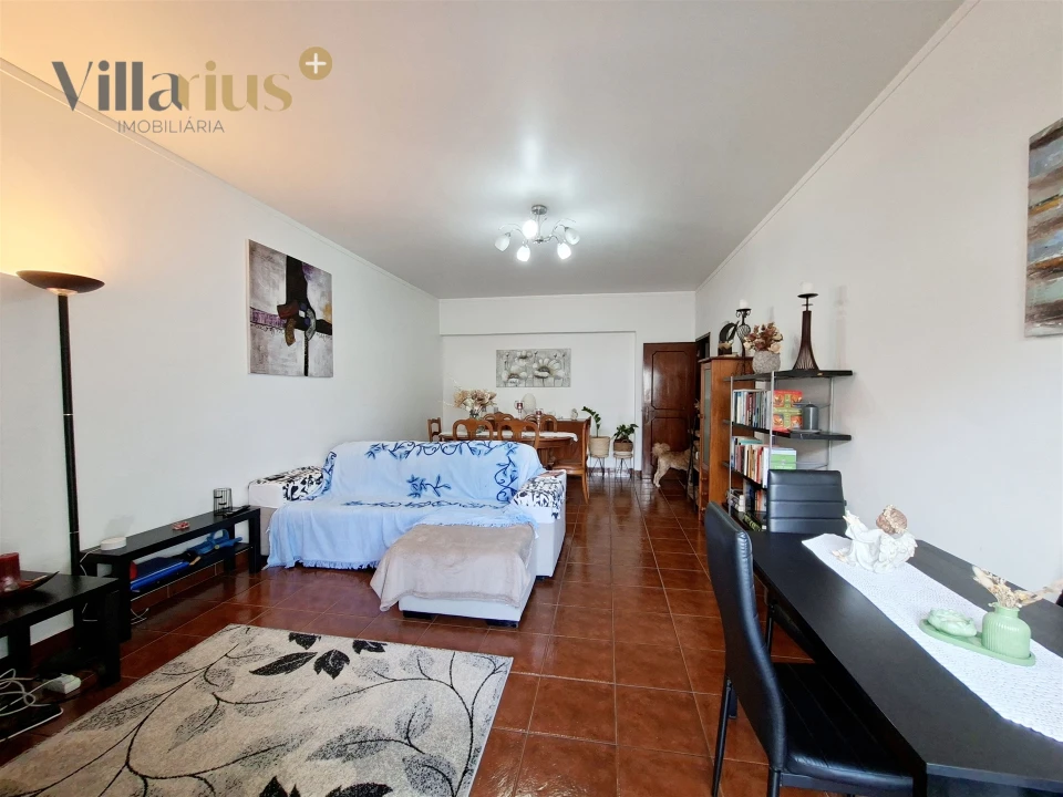 Apartamento T3 para Venda em São João Baptista e Santa Maria dos Olivais Foto 3