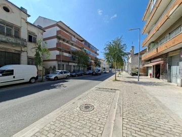 Apartamento T3 para Venda em São João Baptista e Santa Maria dos Olivais