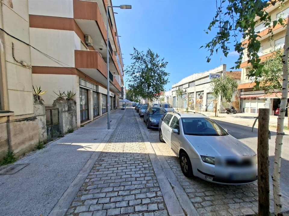 Apartamento T3 para Venda em São João Baptista e Santa Maria dos Olivais Foto 25