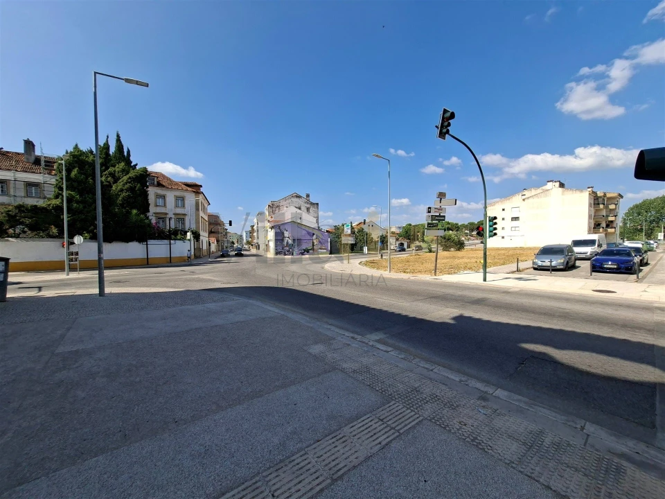 Apartamento T3 para Venda em São João Baptista e Santa Maria dos Olivais Foto 26
