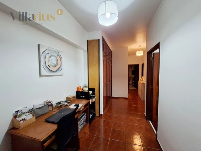 Apartamento T3 para Venda em São João Baptista e Santa Maria dos Olivais Foto 9