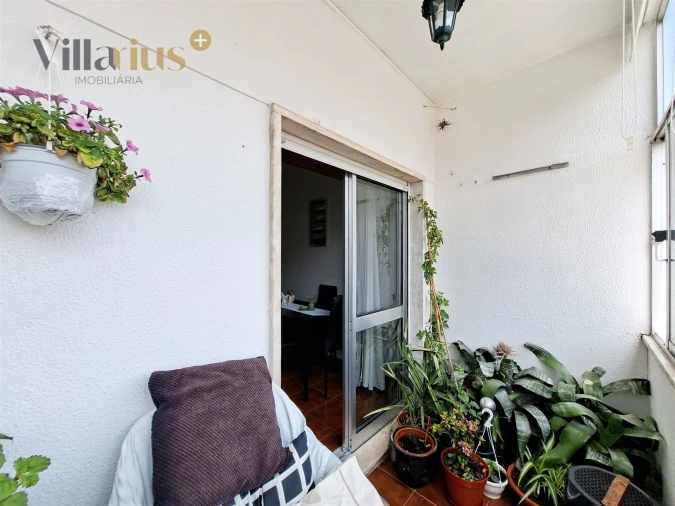 Apartamento T3 para Venda em São João Baptista e Santa Maria dos Olivais Foto 4