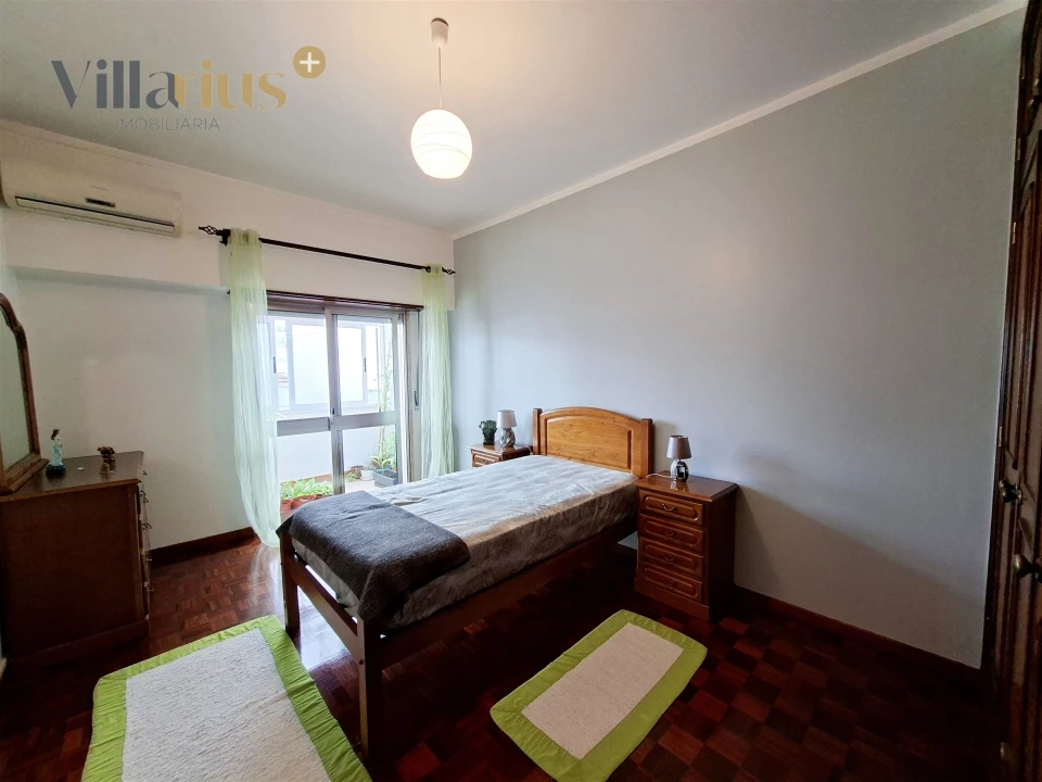 Apartamento T3 para Venda em São João Baptista e Santa Maria dos Olivais Foto 11