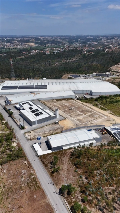 Armazém para Venda em Leiria, Pousos, Barreira e Cortes
