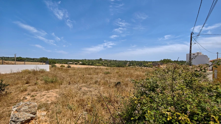 Terreno para Venda em Alcantarilha e Pêra Foto 2