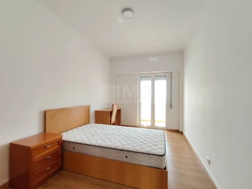 Apartamento T4 para Venda em Covilhã e Canhoso