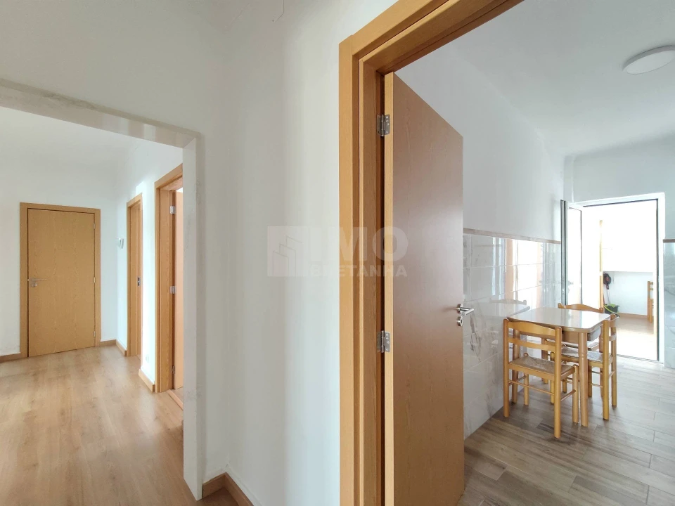 Apartamento T4 para Venda em Covilhã e Canhoso Foto 3