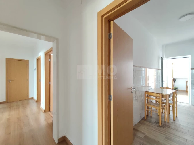 Apartamento T4 para Venda em Covilhã e Canhoso Foto 3