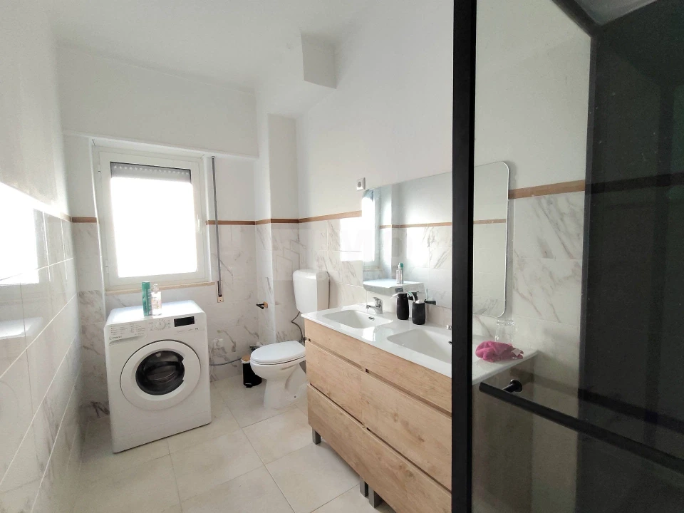 Apartamento T4 para Venda em Covilhã e Canhoso Foto 11