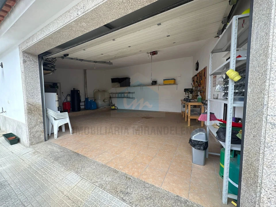 Moradia T3 para Venda em Carvalhais Foto 28