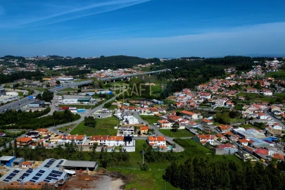 Moradia T3 para Venda em Nogueira da Regedoura