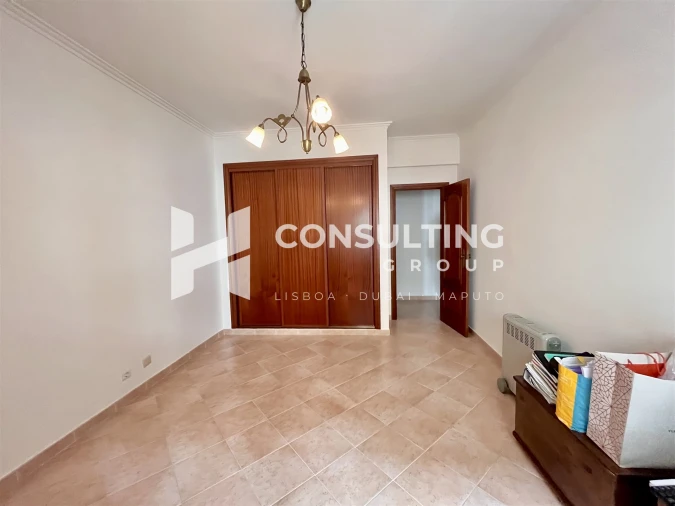 Apartamento T3 para Venda em Setubal (São Sebastião) Foto 32