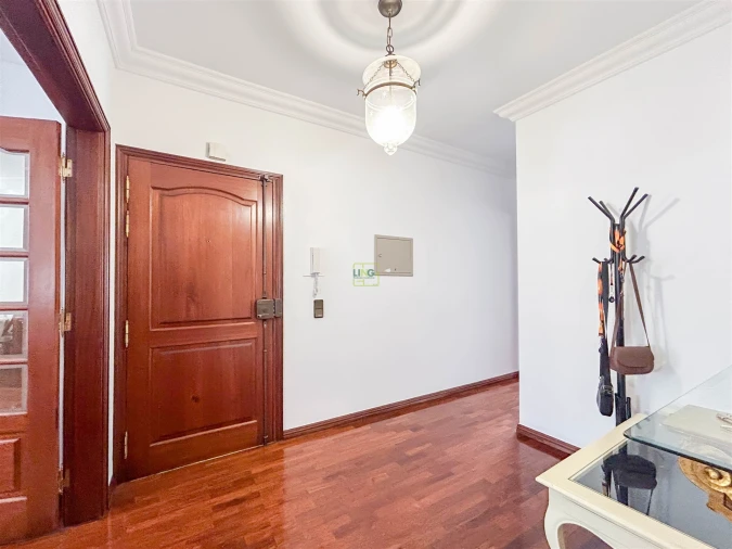 Apartamento T3 para Arrendamento em Castelo Branco Foto 10