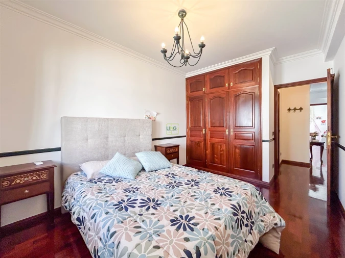 Apartamento T3 para Arrendamento em Castelo Branco Foto 32