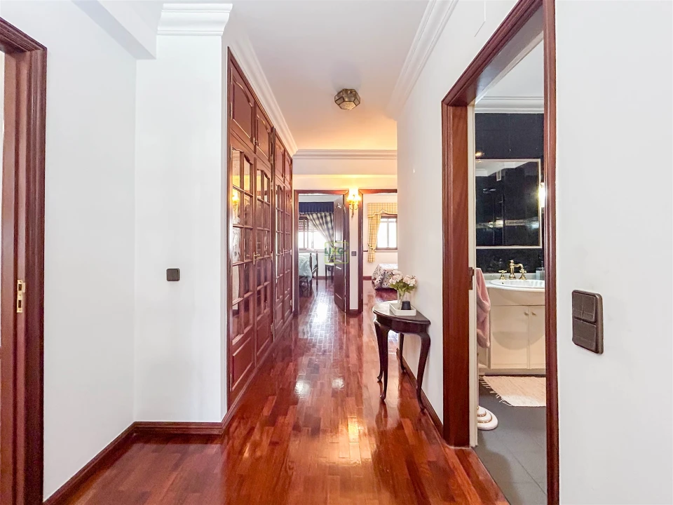 Apartamento T3 para Arrendamento em Castelo Branco Foto 22