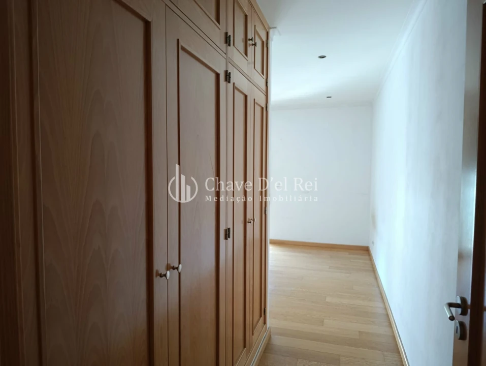 Apartamento T3 para Venda em Viseu Foto 13