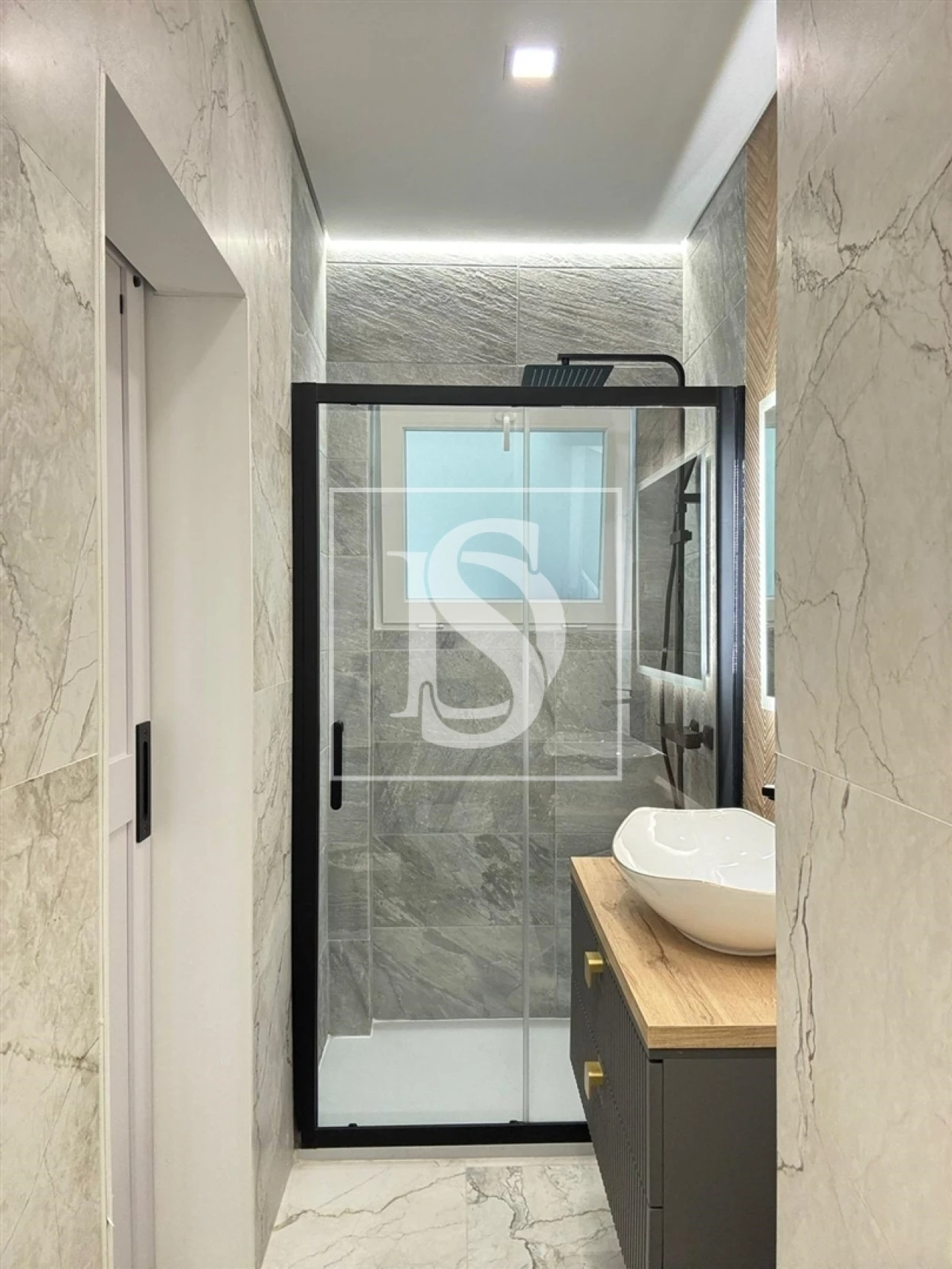 Apartamento T1 para Venda em Arroios Foto 15