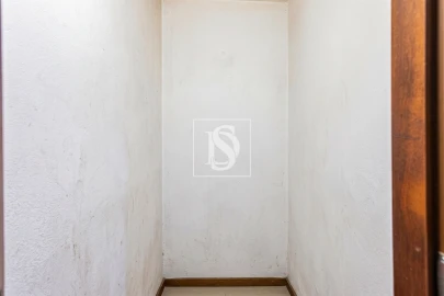 Apartamento T3 para Venda em Marvila, Ribeira Santarém, São Salvador, São Nicolau