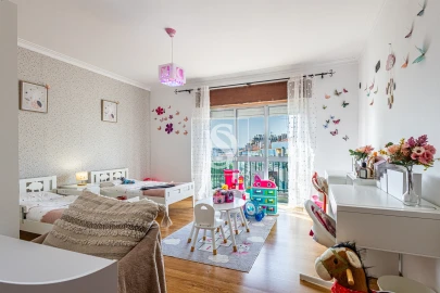 Apartamento T3 para Venda em Marvila, Ribeira Santarém, São Salvador, São Nicolau