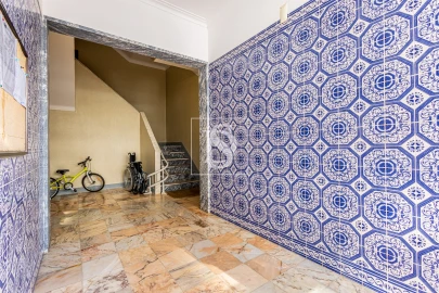 Apartamento T3 para Venda em Marvila, Ribeira Santarém, São Salvador, São Nicolau