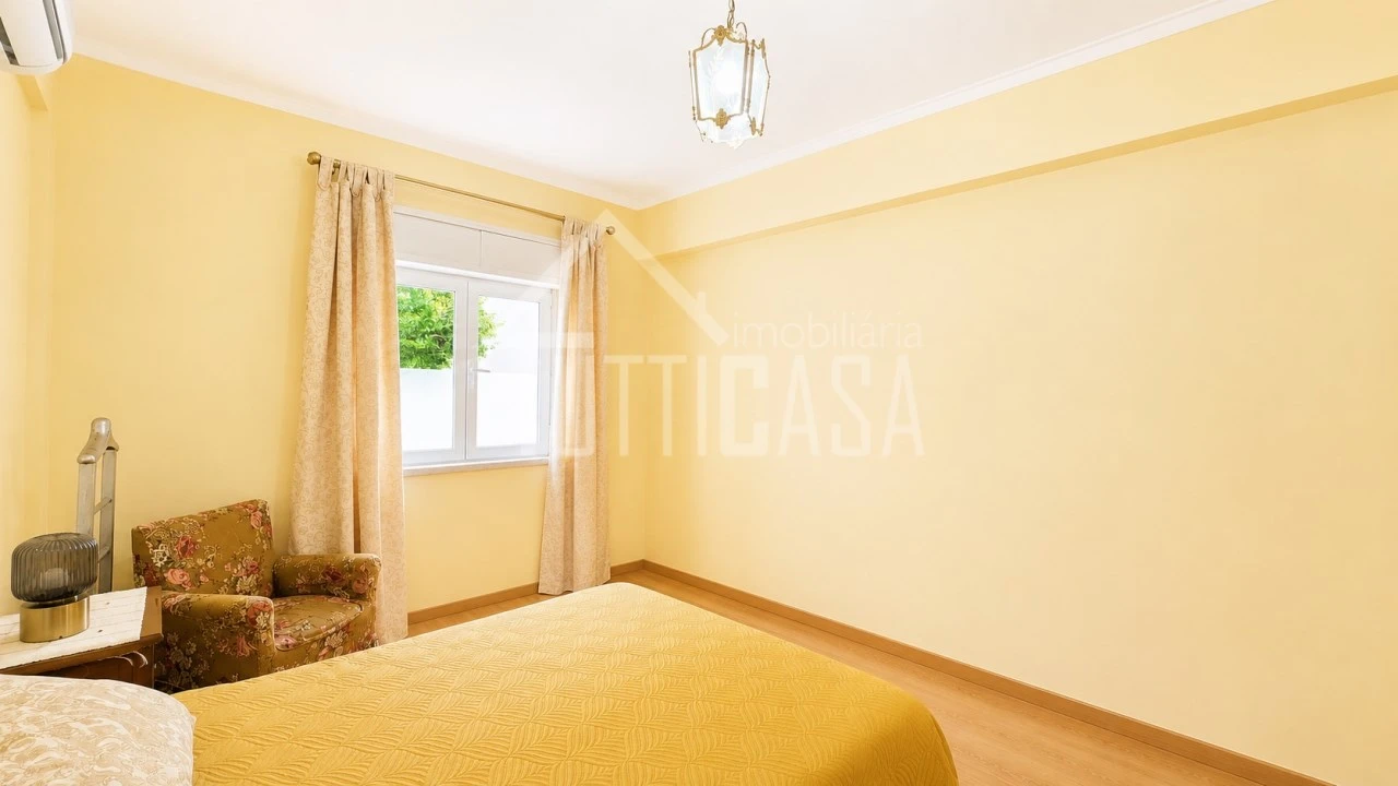 Apartamento T1 para Venda em Póvoa de Santo Adrião e Olival Basto Foto 6