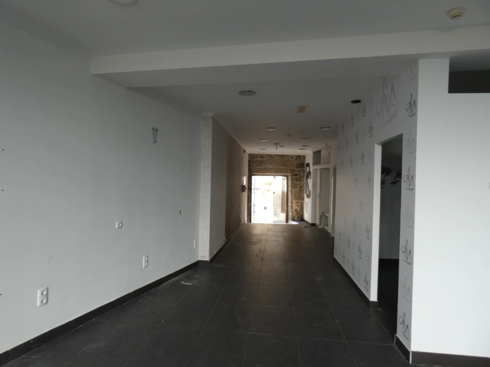 Loja para Venda em Fundão, Valverde, Donas, A. Joanes, A. Nova Cabo Foto 8
