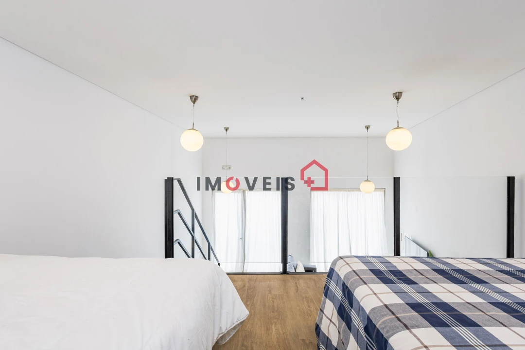 Apartamento T0 para Venda em Nazare Foto 9