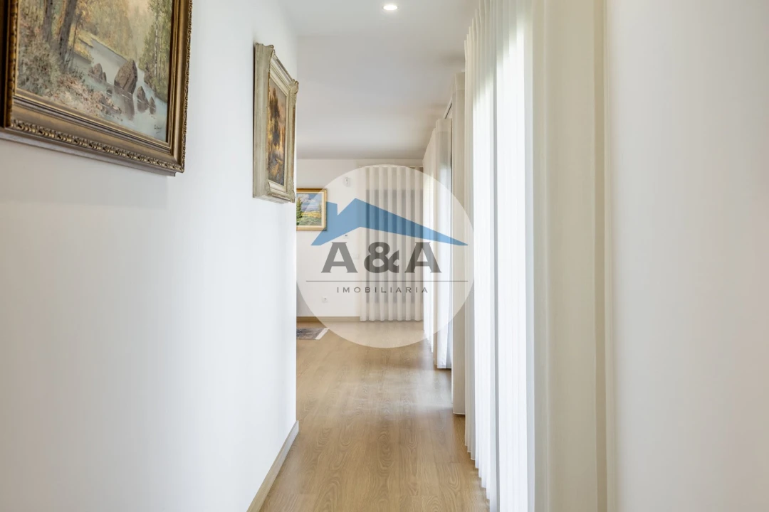 Moradia T2 para Venda em Vieira de Leiria Foto 18