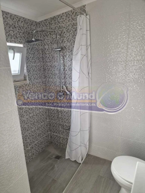 Quinta T9 para Venda em Alverca do Ribatejo e Sobralinho
