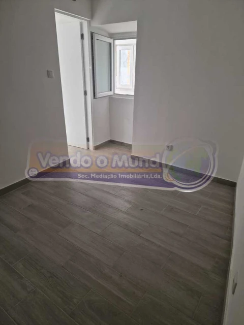 Quinta T9 para Venda em Alverca do Ribatejo e Sobralinho