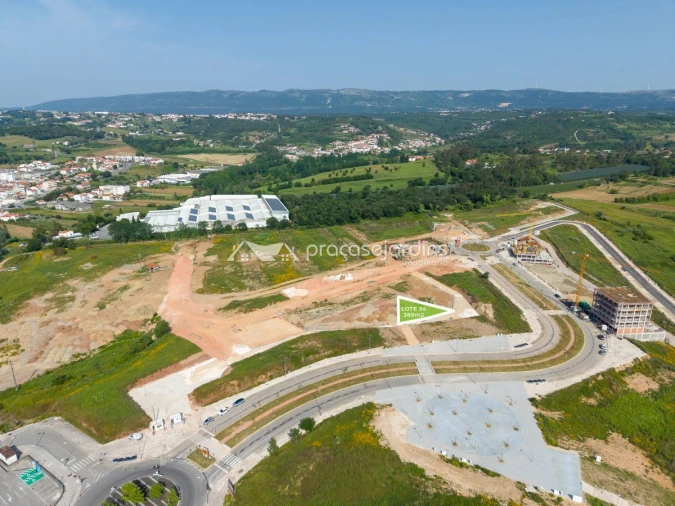 Terreno para Venda em Evora de Alcobaça Foto 4