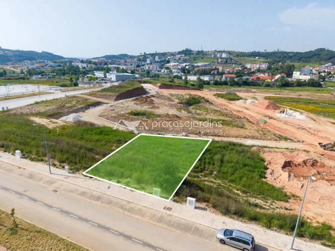 Terreno para Venda em Evora de Alcobaça Foto 4