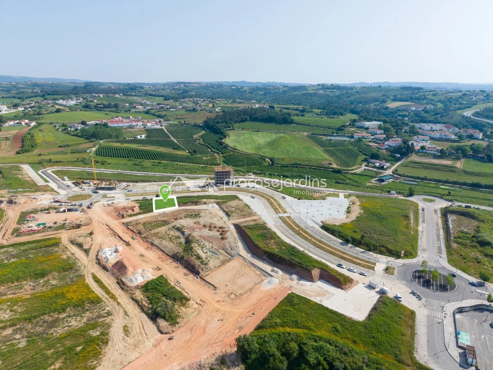 Terreno para Venda em Evora de Alcobaça Foto 2