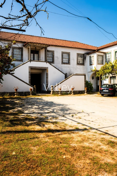 Quinta T6 para Venda em Gondifelos, Cavalões e Outiz
