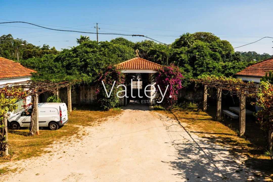 Quinta T6 para Venda em Gondifelos, Cavalões e Outiz Foto 8