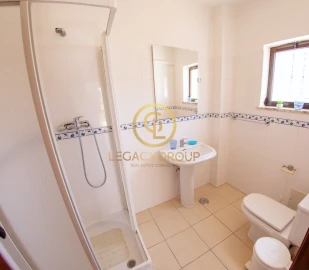 Moradia T3 para Venda em Albufeira e Olhos de Água