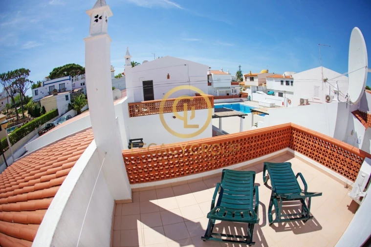 Moradia T3 para Venda em Albufeira e Olhos de Água Foto 18