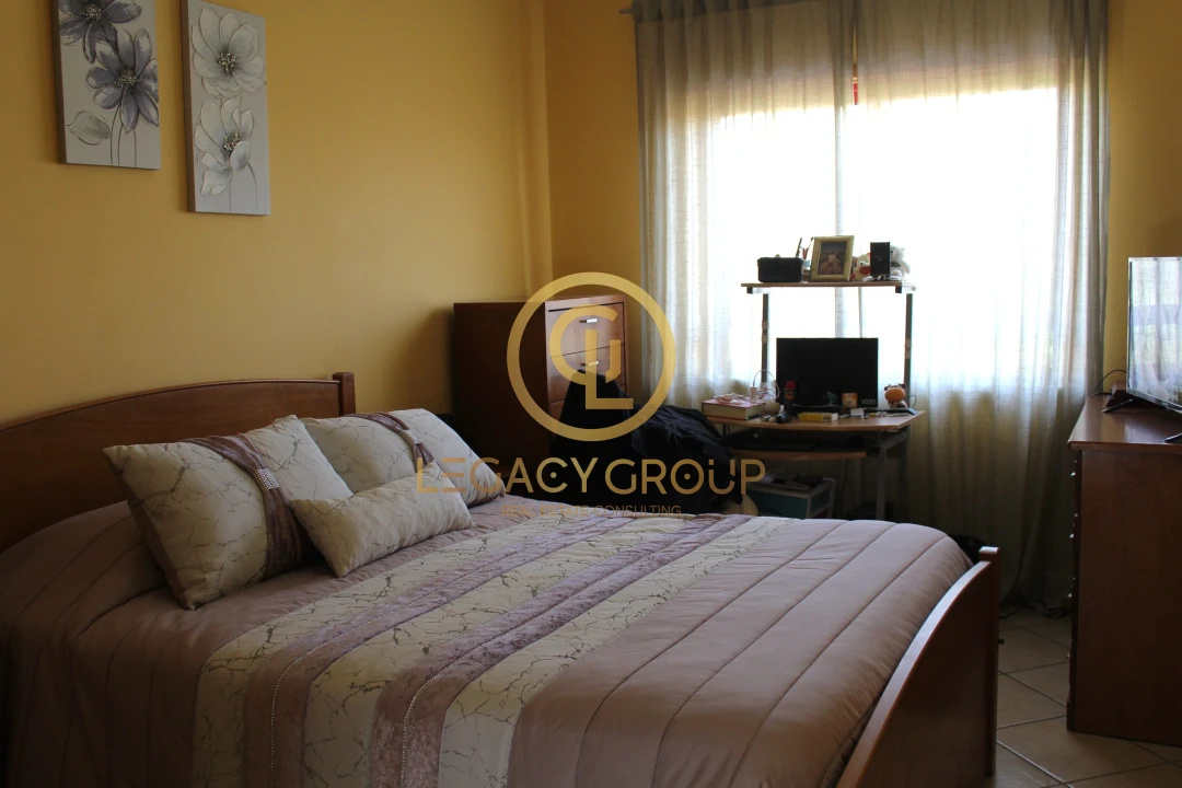 Apartamento T2 para Venda em Vila Real de Santo Antonio Foto 17