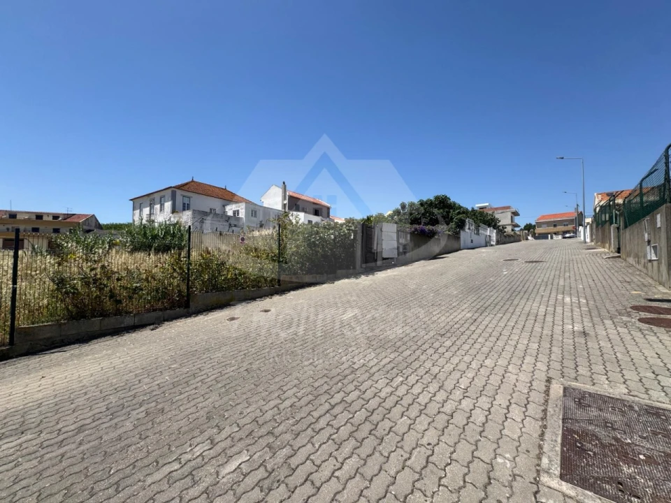 Terreno para Venda em Camarate, Unhos e Apelação Foto 9