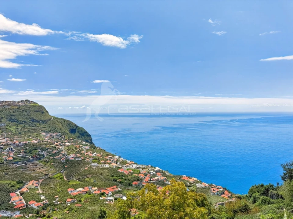 Moradia T2 para Venda em Arco da Calheta Foto 53