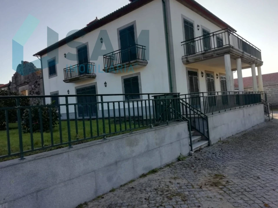 Quinta T9 para Venda em Macieira da Lixa e Caramos Foto 1