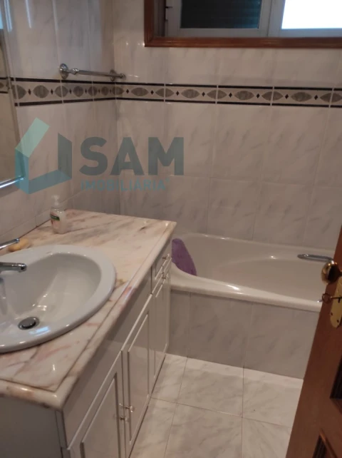 Quinta T9 para Venda em Macieira da Lixa e Caramos