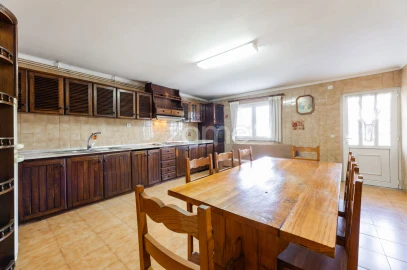 Moradia T3 para Venda em Soutelo